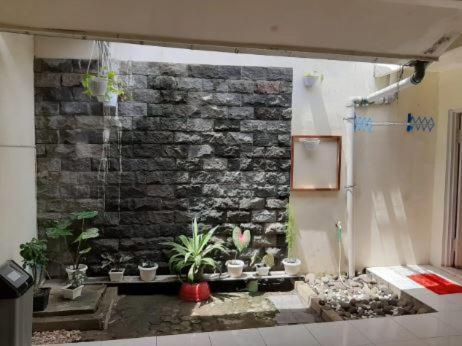 Okj Homestay Syariah Gondowulung Exterior photo